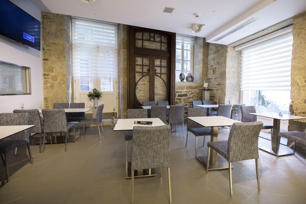 Hotel Alda San Bieito Santiago de Compostela Exterior photo